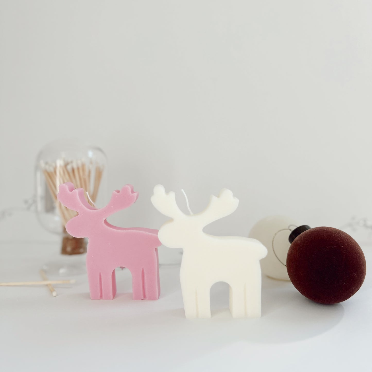 Cream Reindeer Candle